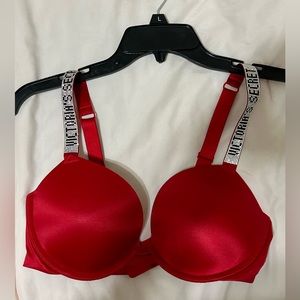 VICTORIA SECRET - “ Very sexy push-up” bra 36C
